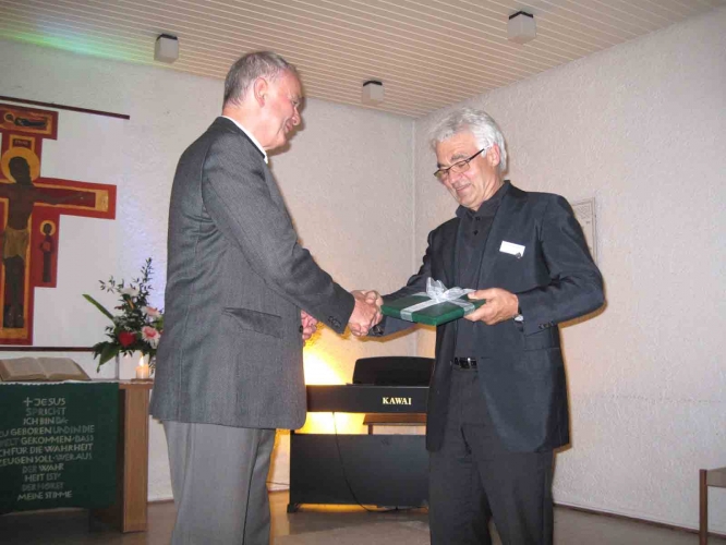 image 47-nacht-der-kirche-dank-pfarrer-kissinger__16-10-2015-jpg